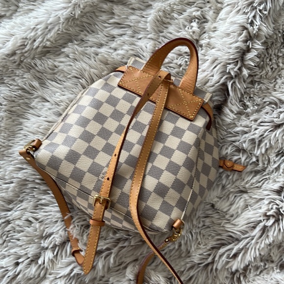 Louis Vuitton backpack - Picture 4 of 7